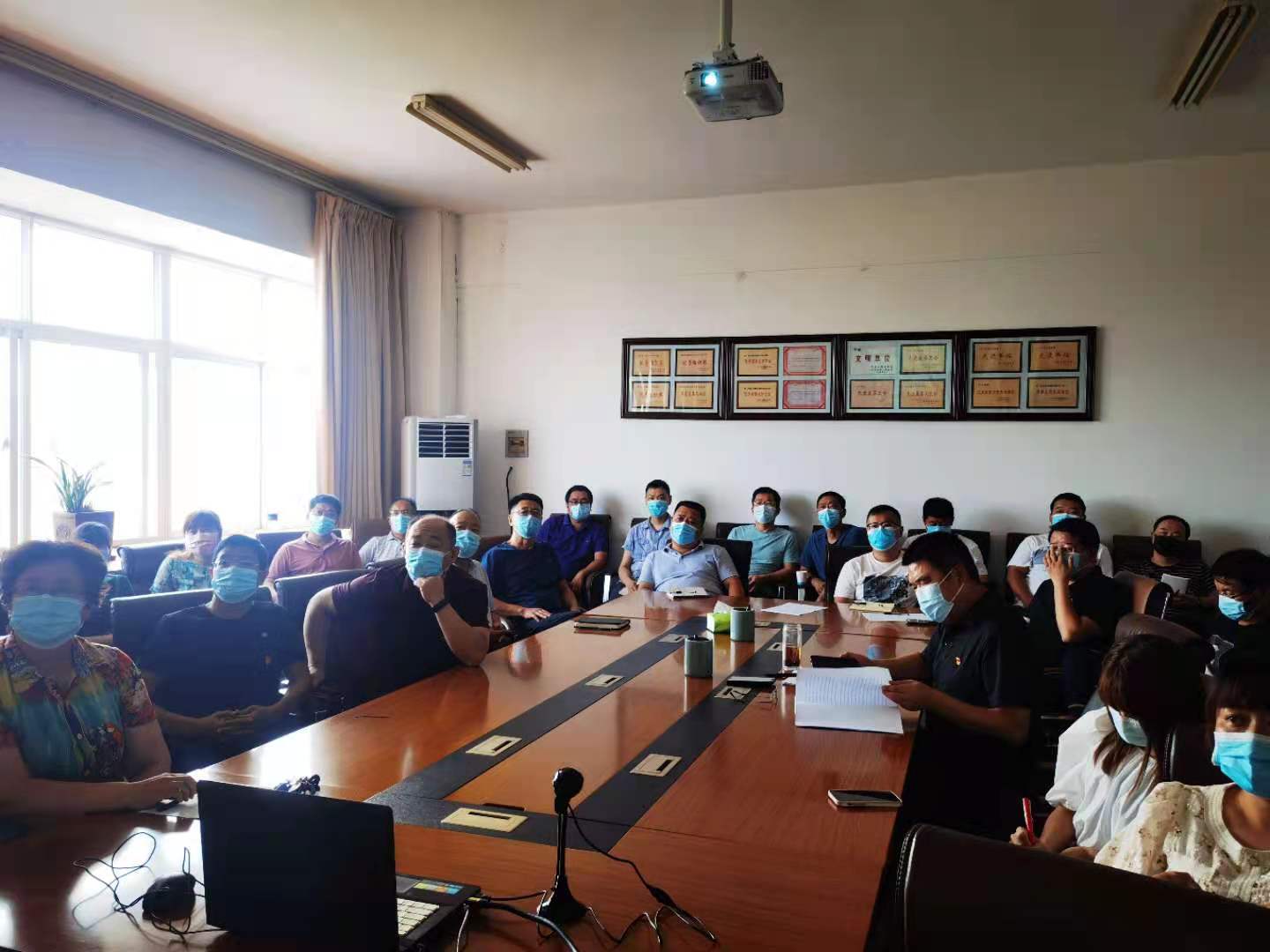 設(shè)計(jì)院收聽(tīng)收看四史宣講2.jpg 設(shè)計(jì)院收聽(tīng)收看四史宣講2.jpg