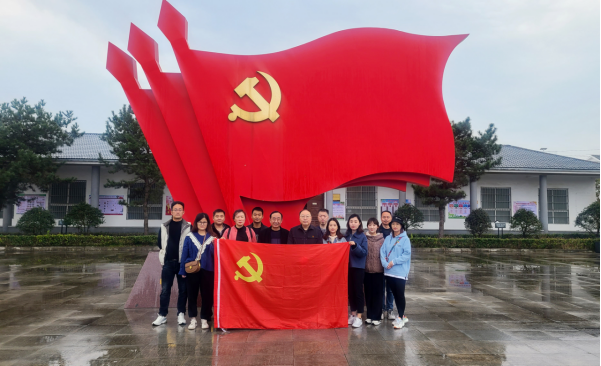 市文旅公司3月份新聞稿（一），?；⑸? 一路同行--駐馬店市文化旅游發(fā)展有限公司開展團建活動117.png