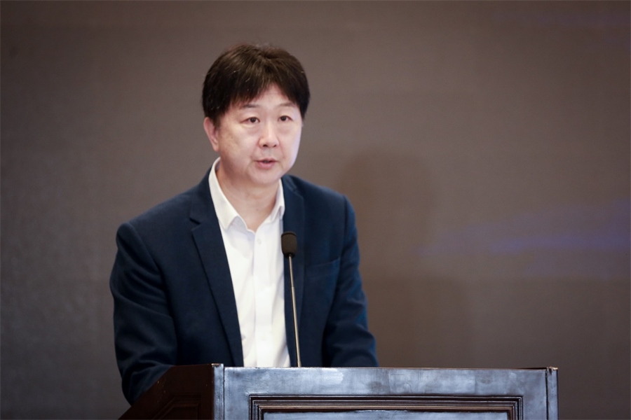 中國民主法制出版社黨委書記、社長、總編輯 劉海濤