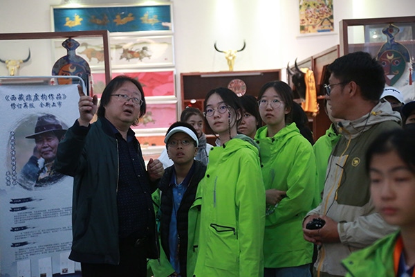 2023年“我們共同追逐夢想”——京藏青少年拉薩采風(fēng)交流活動(dòng)。