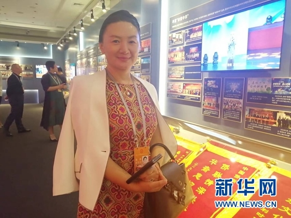 英國(guó)川商聯(lián)合總會(huì)會(huì)長(zhǎng)宋汶栗。新華網(wǎng)記者 侯強(qiáng) 攝