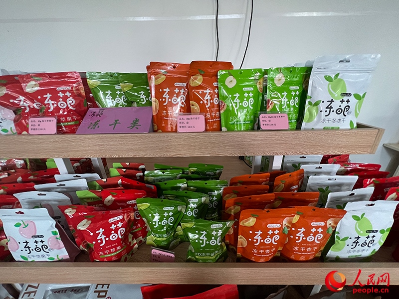 各種凍干食品。人民網(wǎng)記者 常雪梅攝