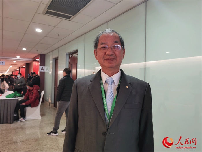2.馬來西亞漢文化中心主席吳恒燦在北京出席世界中文大會(huì)。人民網(wǎng) 楊春燕攝