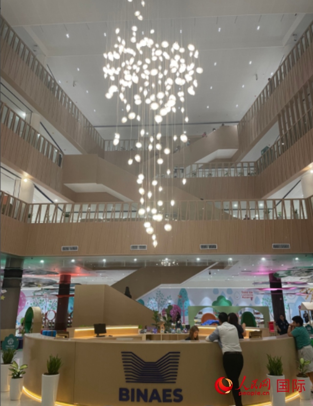 圖為中國援助薩爾瓦多國家圖書館內(nèi)景。 人民網(wǎng)記者 彭敏攝