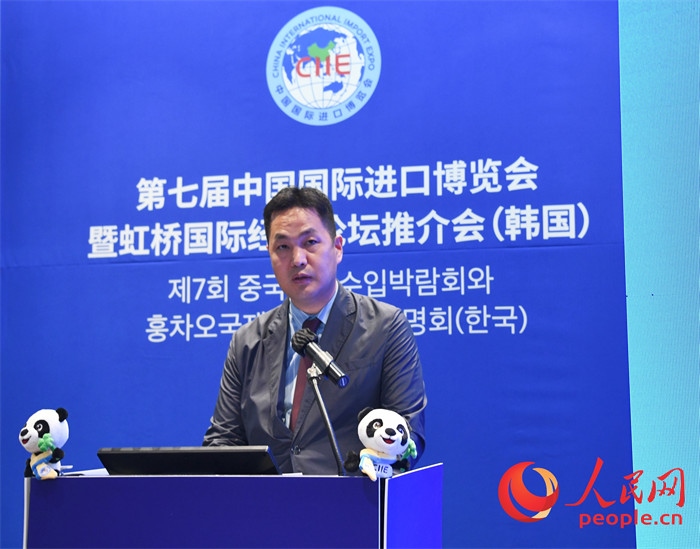 在華韓國創(chuàng)新中心代表金鐘文發(fā)言。 人民網 程安康攝