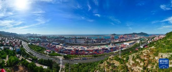 這是6月26日拍攝的中哈連云港物流合作基地（無人機照片）。新華社記者 季春鵬 攝