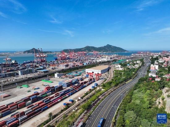 這是6月26日拍攝的中哈連云港物流合作基地（無人機照片）。新華社記者 季春鵬 攝