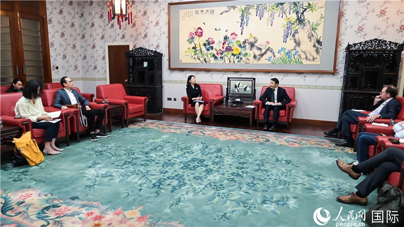 中外媒體吹風(fēng)會現(xiàn)場。 人民網(wǎng) 郭錦標(biāo)攝
