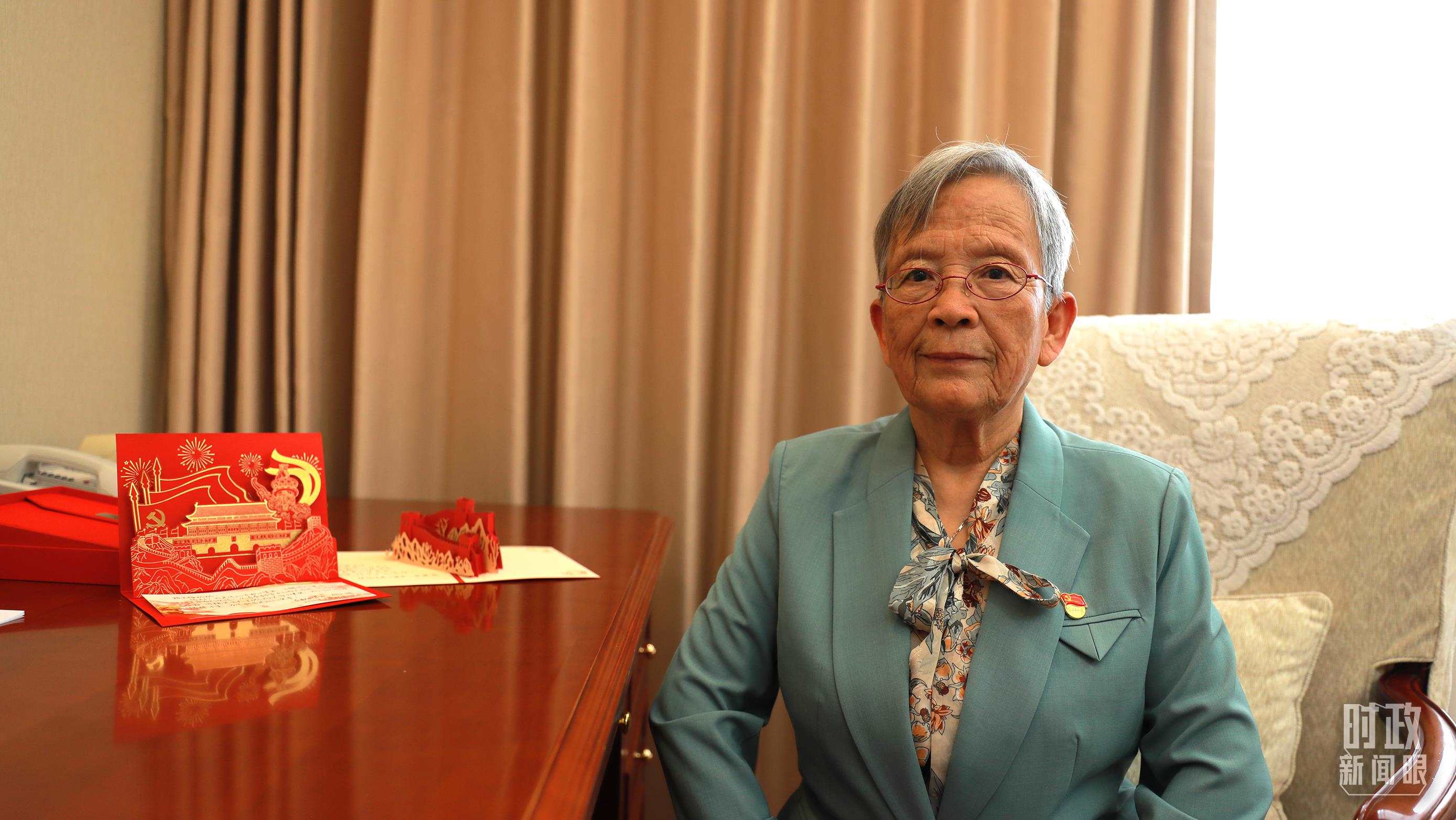 “人民醫(yī)護(hù)工作者”國家榮譽(yù)稱號(hào)獲得者路生梅。（總臺(tái)央視記者姚瑤拍攝）