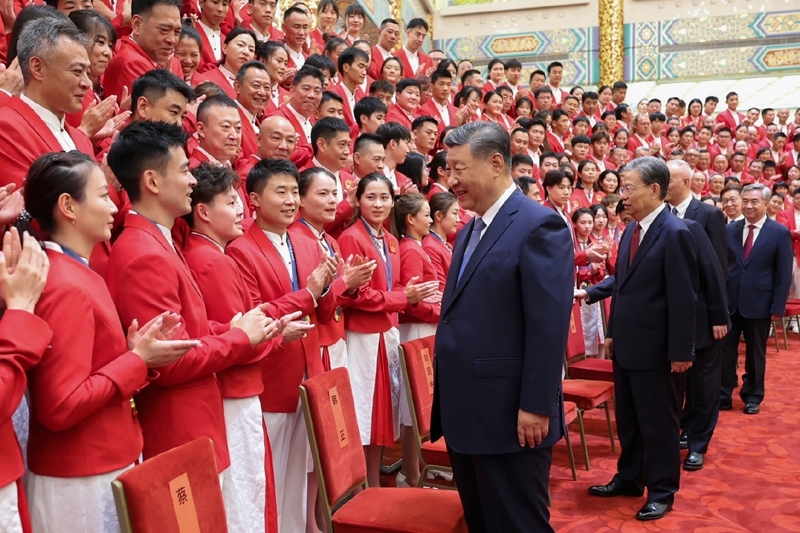 2024年8月20日，習(xí)近平總書記在人民大會(huì)堂接見第33屆夏季奧林匹克運(yùn)動(dòng)會(huì)中國(guó)體育代表團(tuán)全體成員。