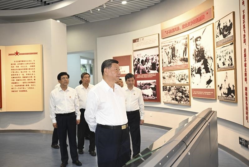 △2024年10月15日，習近平總書記在福建漳州市東山縣谷文昌紀念館考察。