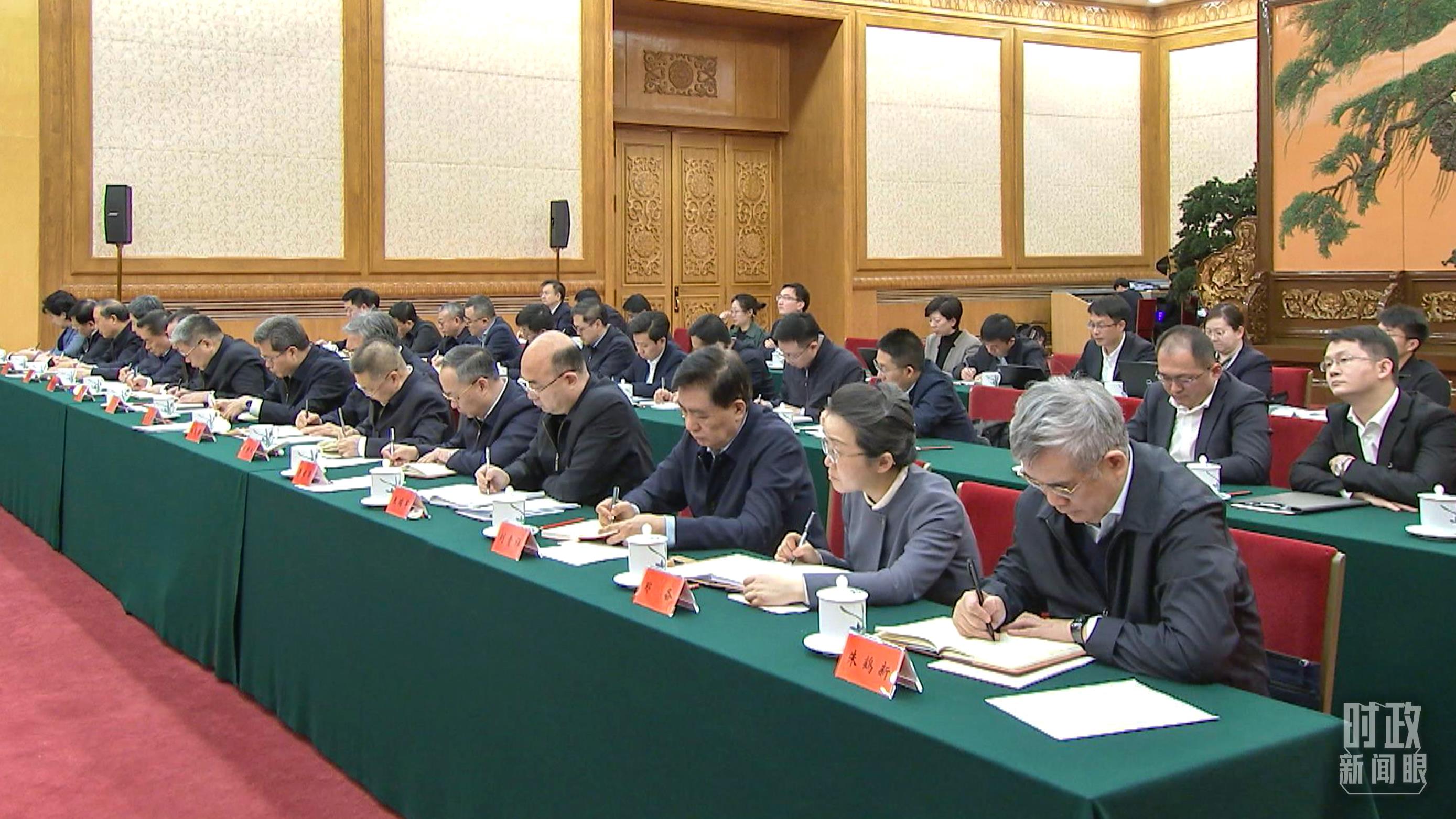 △2月17日，民營企業(yè)座談會現(xiàn)場。