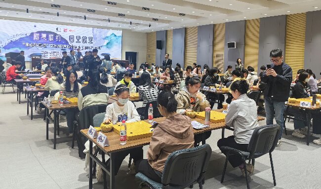比賽現(xiàn)場。人民網(wǎng)記者 李乃妍攝